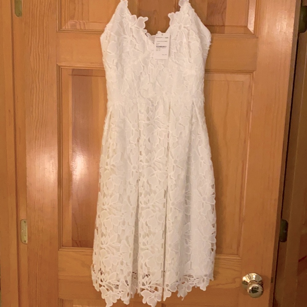 BRAND NEW, white summer dress!!!! SUPER CUTE